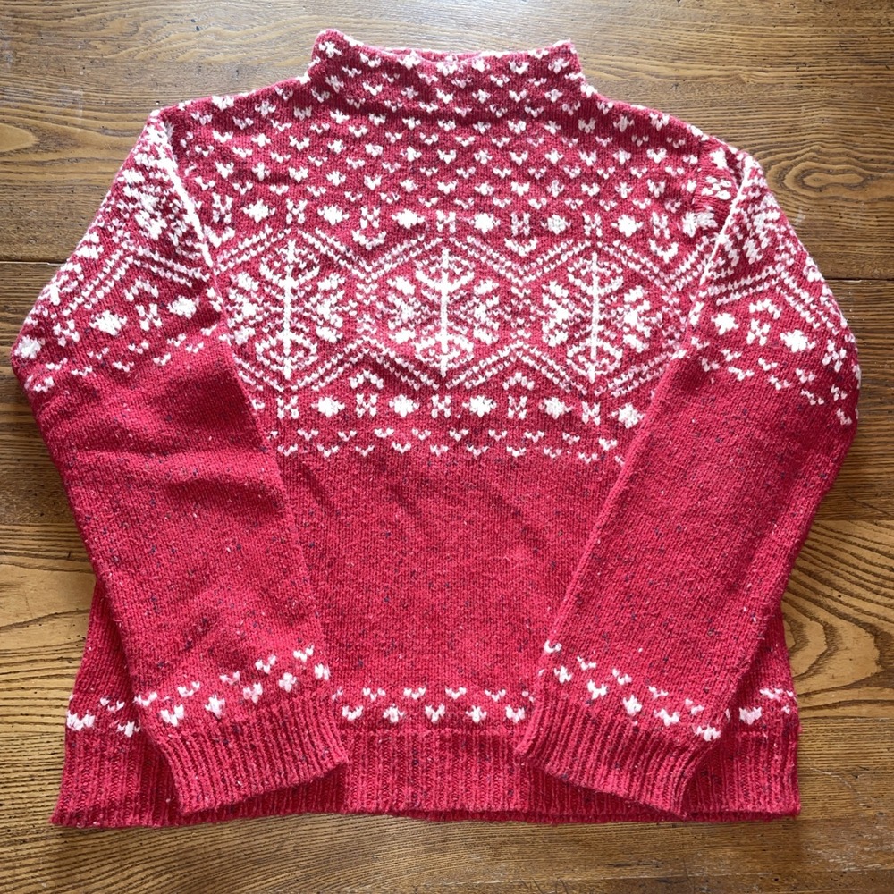 Croft & Barrows Ramie Blend! Medium Winter Pull Over Sweater Red White Snow